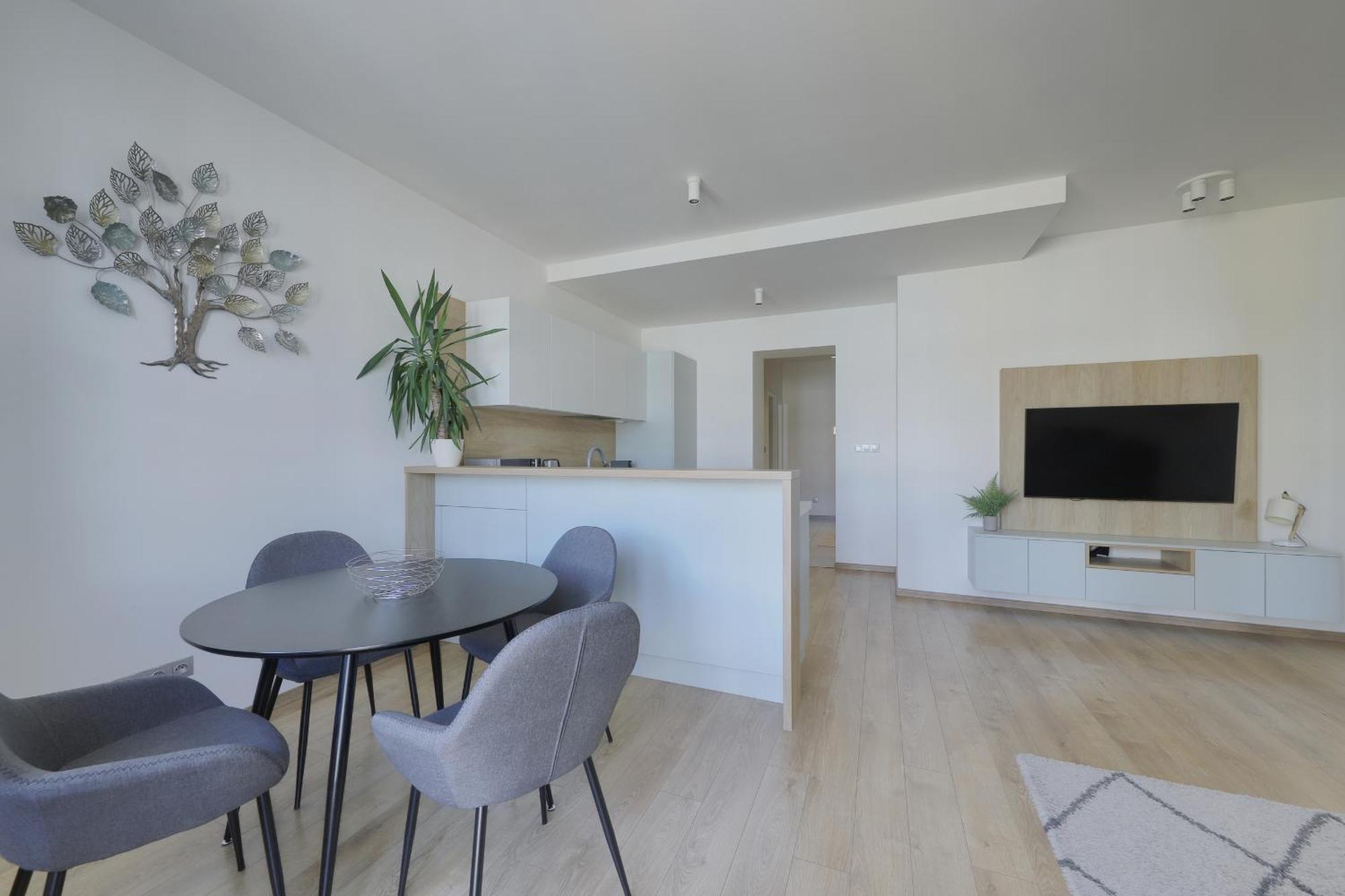 Lermont Apartment Old Town Bratislava Buitenkant foto